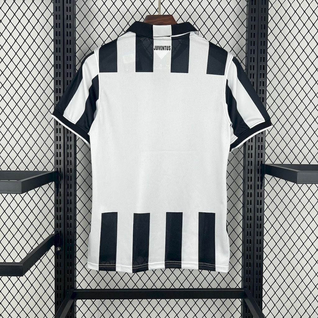 Juventus 14/15 Home Shirt
