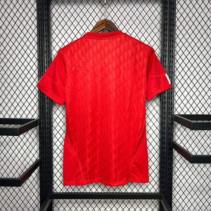 Liverpool 10/11 Home Shirt