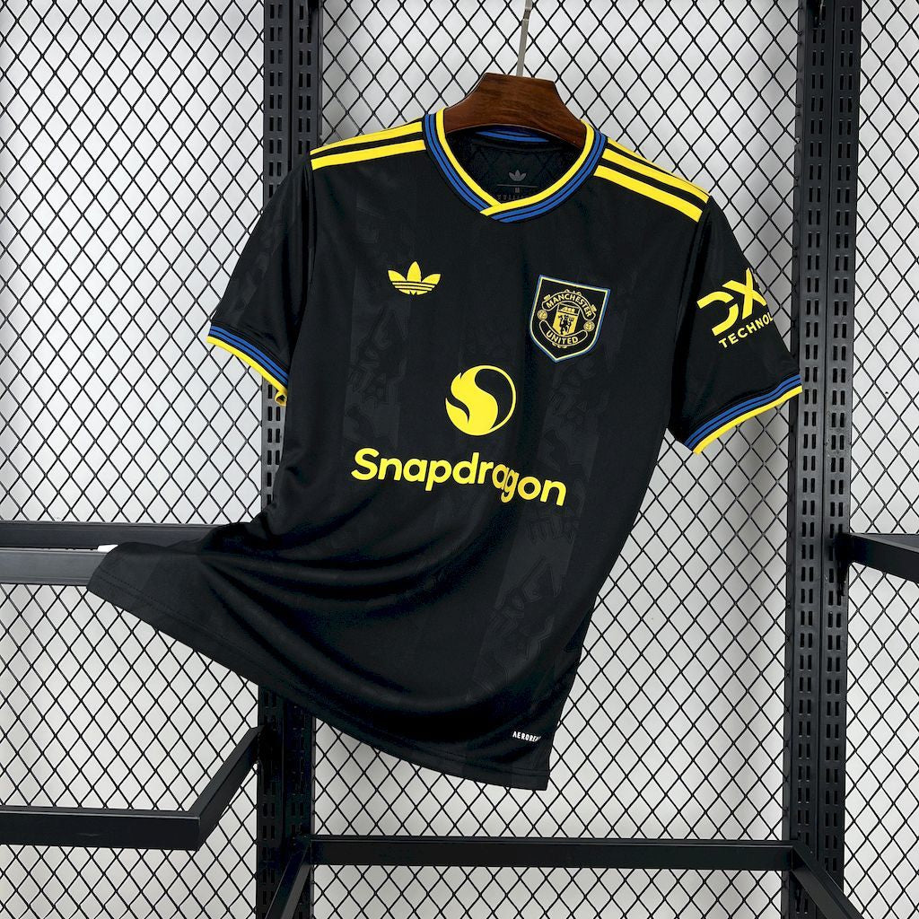 Man United 25/26 third shirt