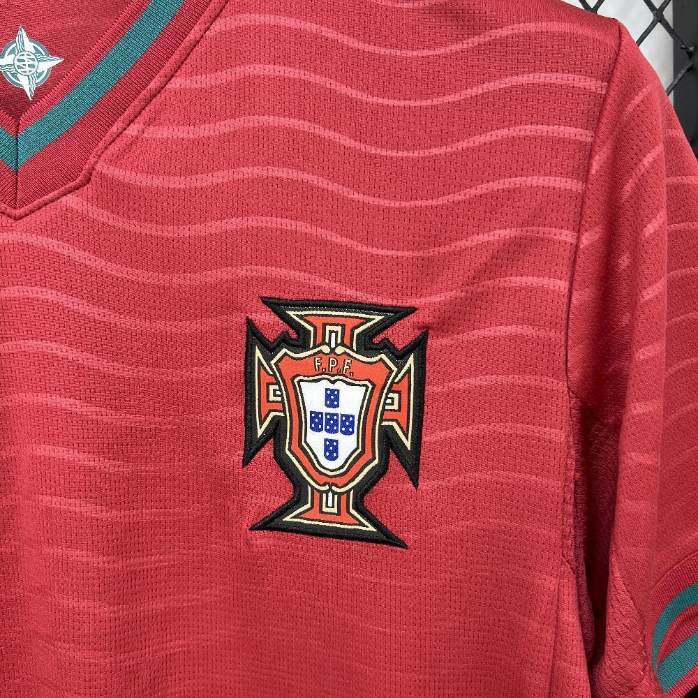 Maillot domicile Portugal 2025